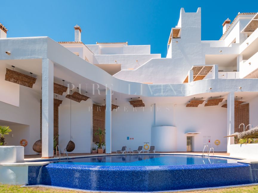 Semi-detached family home with views in Sierra Blanca Country Club