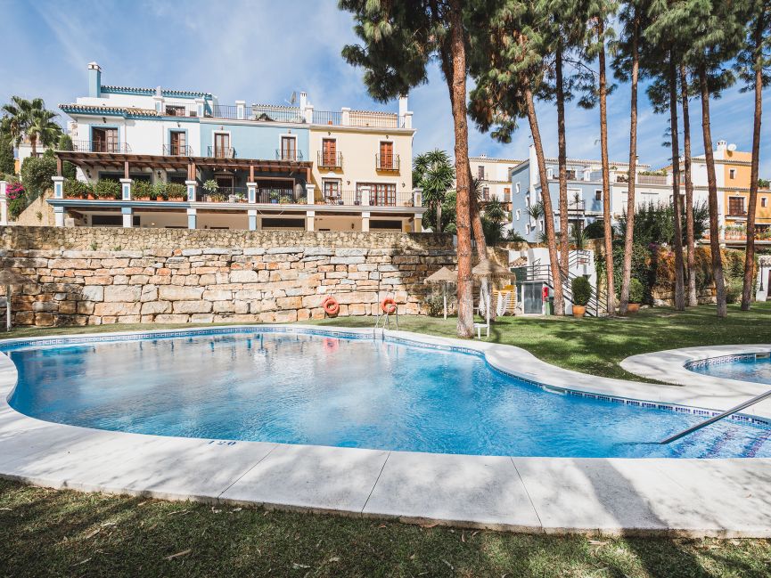 Stunning renovated townhouse in Solana de Nagüeles