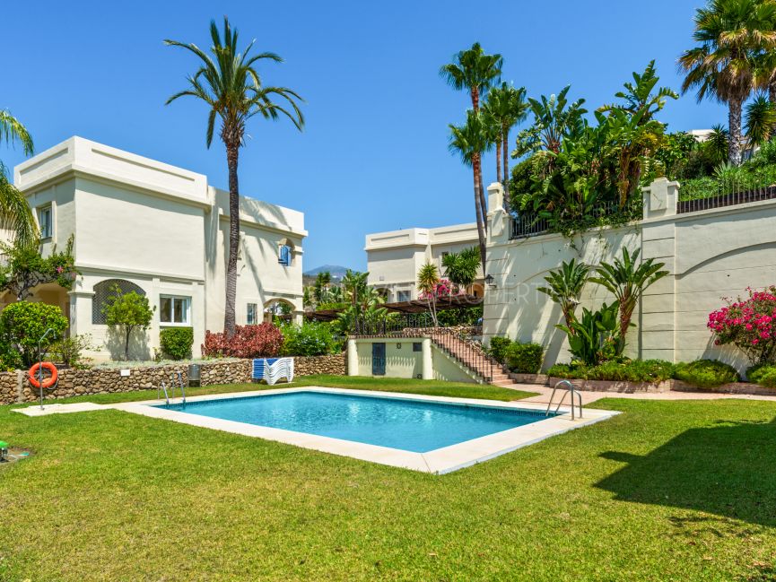 Fully Renovated Townhouse In La Quinta Hills