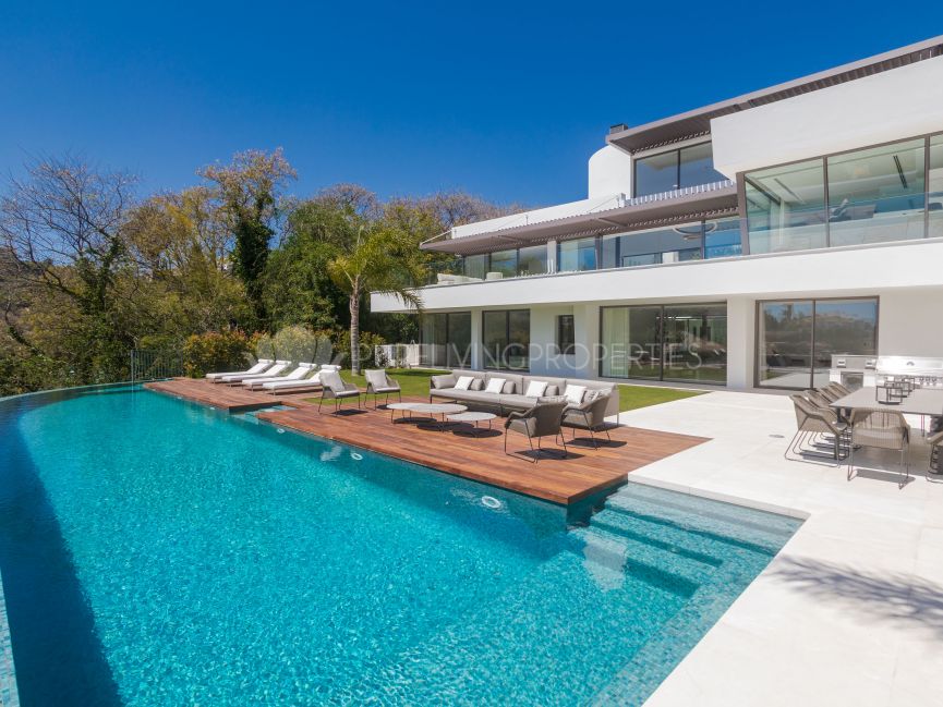 Villa en venta en La Quinta, Benahavis