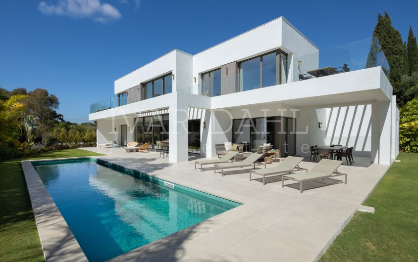 Moderne Luxusvilla in La Carolina, Marbella Goldene Meile