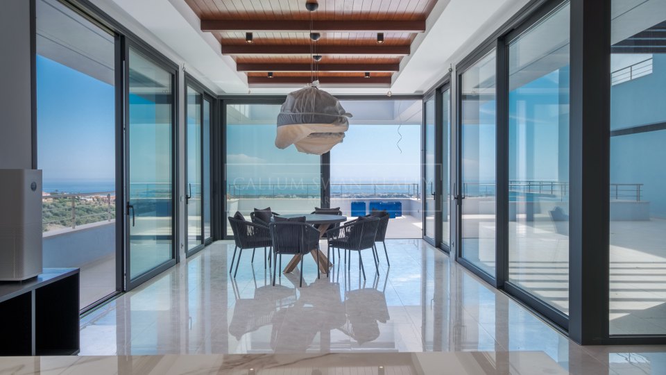 Benahavis, Moderna villa de lujo con espectaculares vistas abiertas