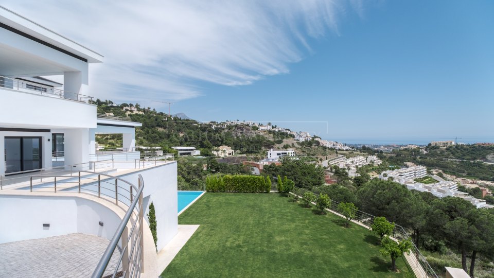 Benahavis, Moderna villa de lujo con espectaculares vistas abiertas