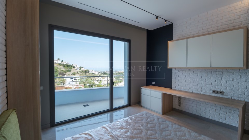 Benahavis, Moderna villa de lujo con espectaculares vistas abiertas