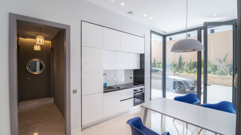 Benahavis, Moderna villa de lujo con espectaculares vistas abiertas
