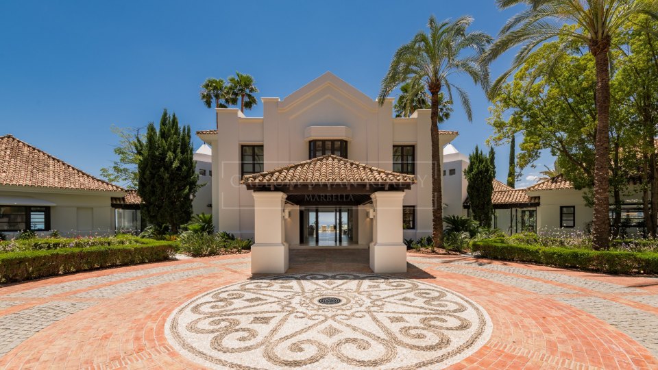 Benahavis, Impresionante villa de lujo en La Zagaleta con vistas abiertas al mar