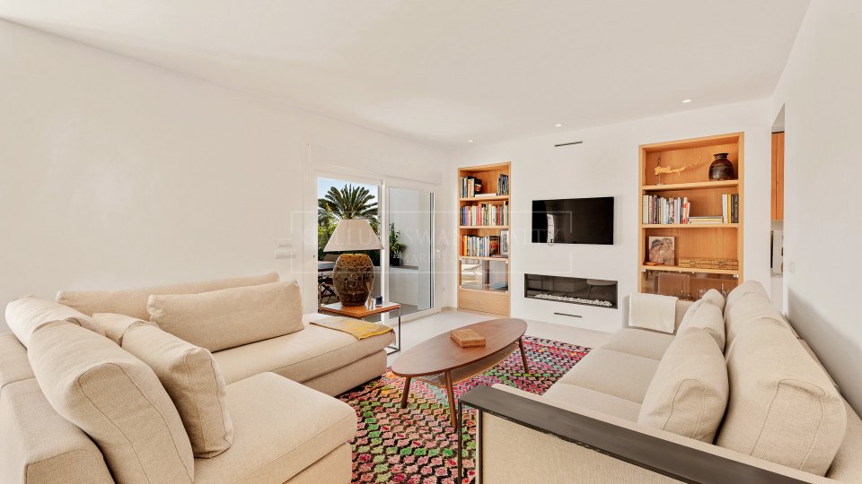 Marbella Golden Mile, Stunning luxury apartment in Ancon Sierra, Lomas de Marbella Club