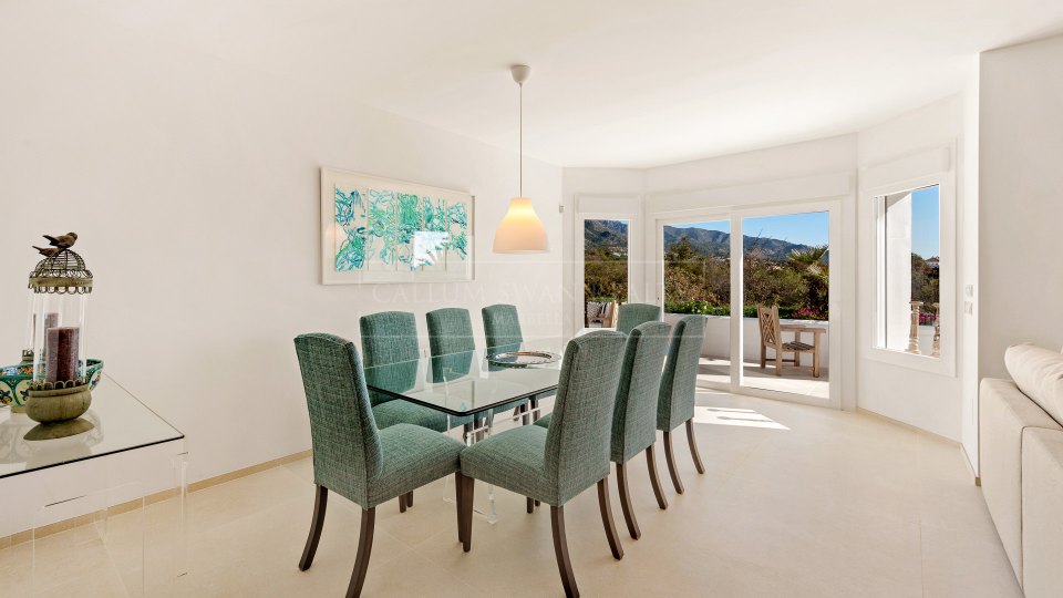 Marbella Golden Mile, Stunning luxury apartment in Ancon Sierra, Lomas de Marbella Club
