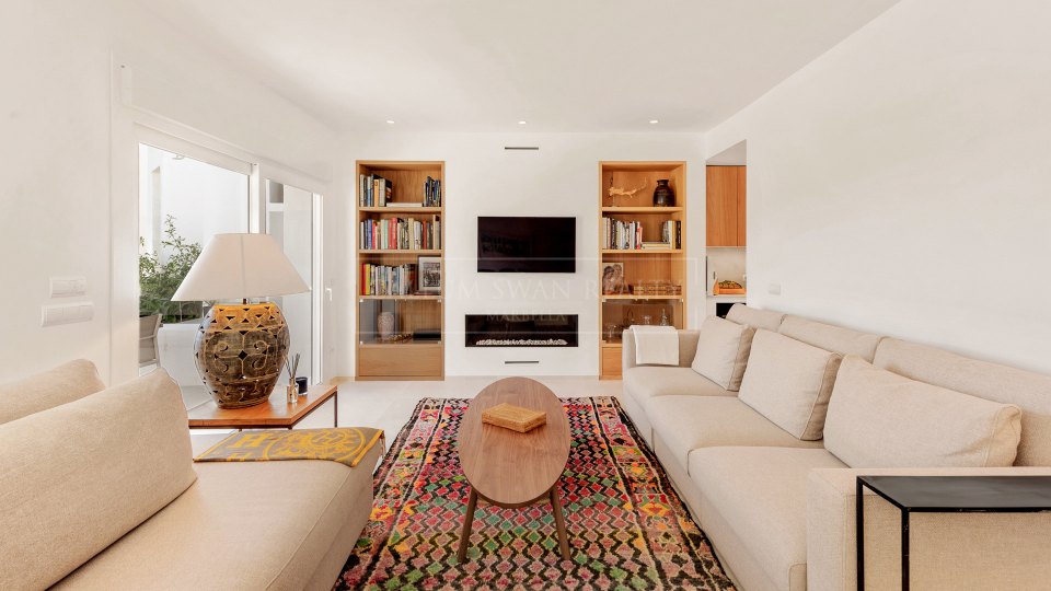 Marbella Golden Mile, Stunning luxury apartment in Ancon Sierra, Lomas de Marbella Club