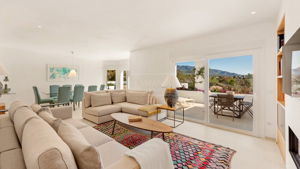 Marbella Golden Mile, Stunning luxury apartment in Ancon Sierra, Lomas de Marbella Club