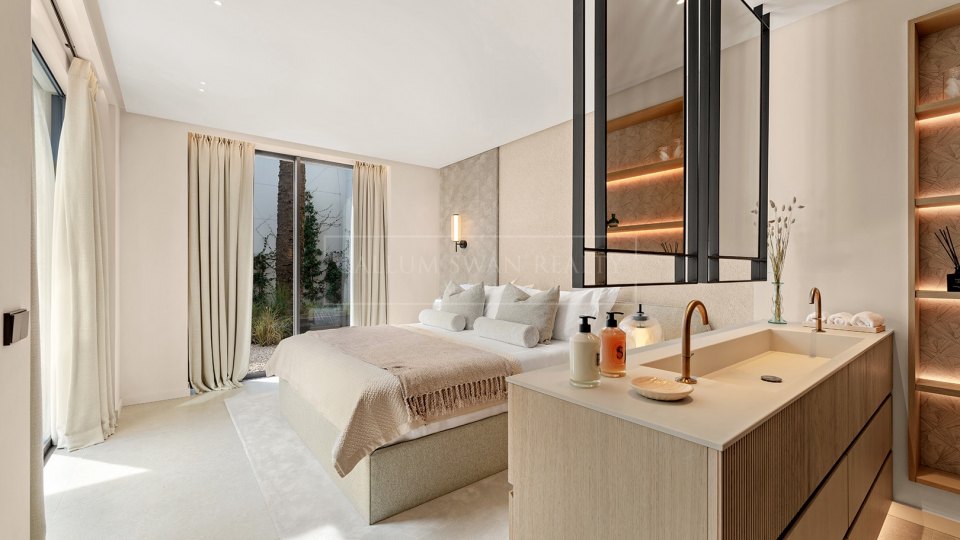 Nueva Andalucia, Villa en primera línea de golf en Los Naranjos Golf, Nueva Andalucia