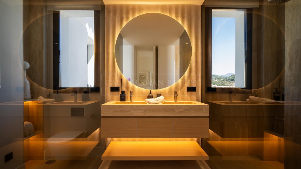 Benahavis, Villa de lujo en venta en El Herrojo, La Quinta