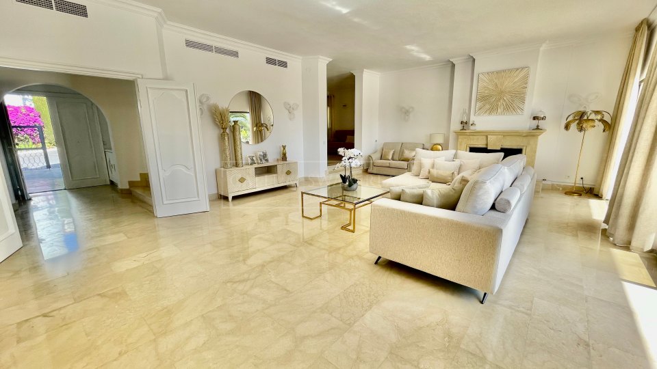 Marbella Golden Mile, Preciosa villa familiar en Ancon Sierra