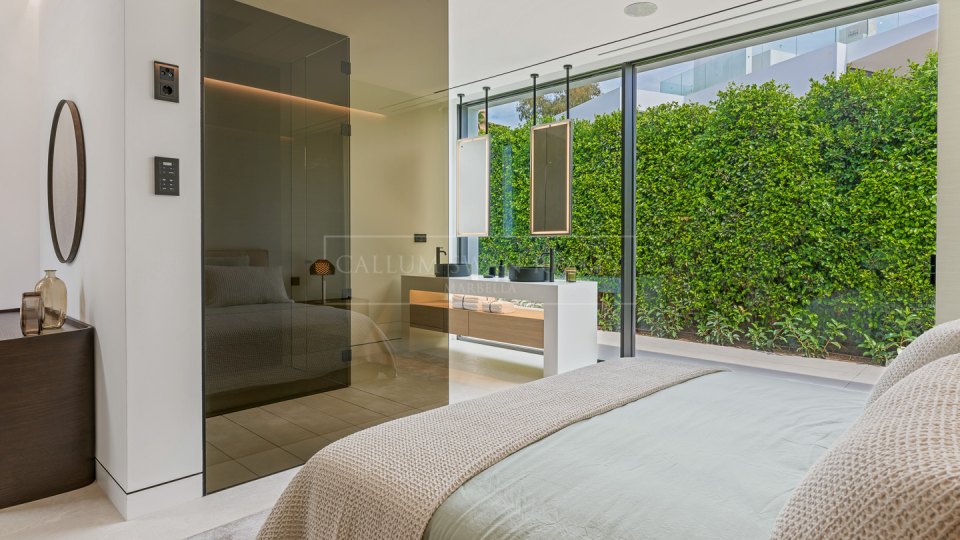 Marbella Golden Mile, Villa de luxe sur le Golden Mile de Marbella, à distance de marche de la plage