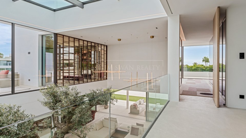 Marbella Golden Mile, Villa de luxe sur le Golden Mile de Marbella, à distance de marche de la plage