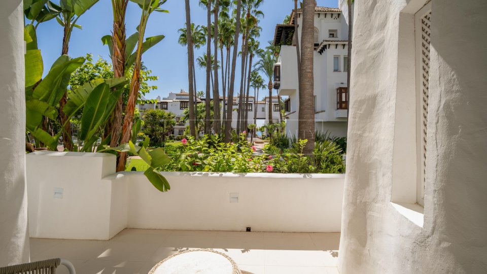 Marbella Golden Mile, Appartement à vendre à Marina Puente Romano, Marbella Golden Mile