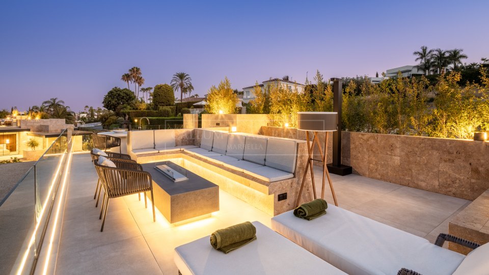 Nueva Andalucia, Villa moderna con vistas a la montaña en La Cerquilla