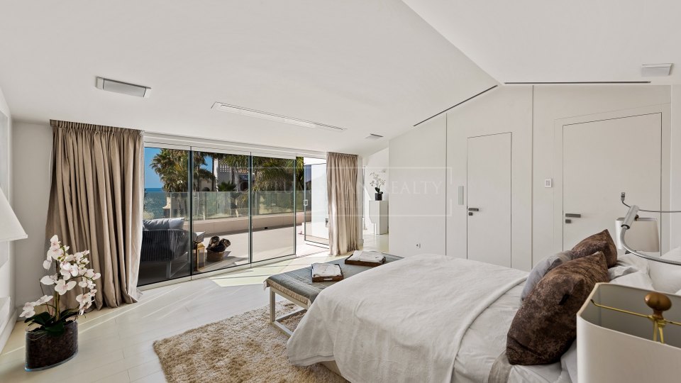 Marbella Golden Mile, Villa en bord de mer à Puente Romano, Marbella Golden Mile