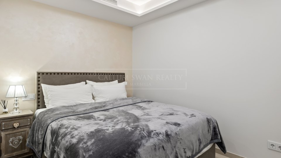 Nueva Andalucia, Apartamento de lujo con vistas panorámicas al mar