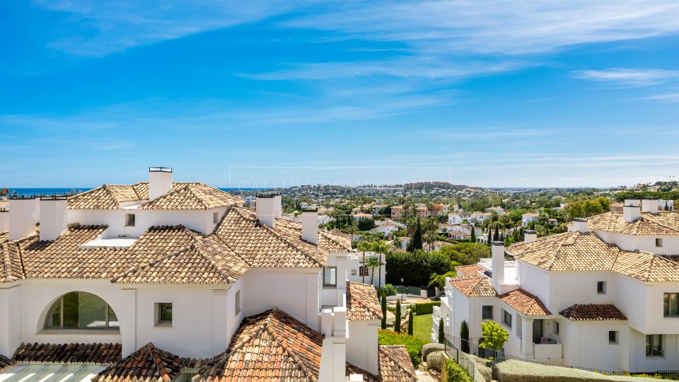 Nueva Andalucia, Apartamento de lujo con vistas panorámicas al mar