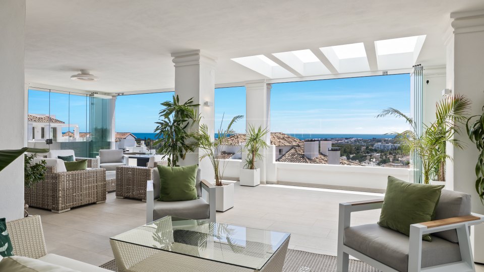 Nueva Andalucia, Apartamento de lujo con vistas panorámicas al mar