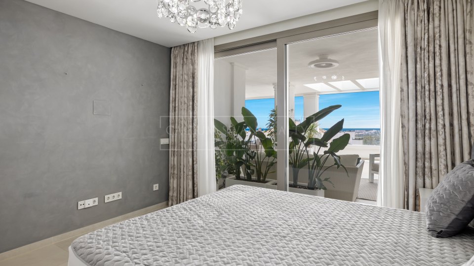 Nueva Andalucia, Apartamento de lujo con vistas panorámicas al mar