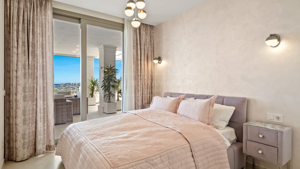 Nueva Andalucia, Apartamento de lujo con vistas panorámicas al mar