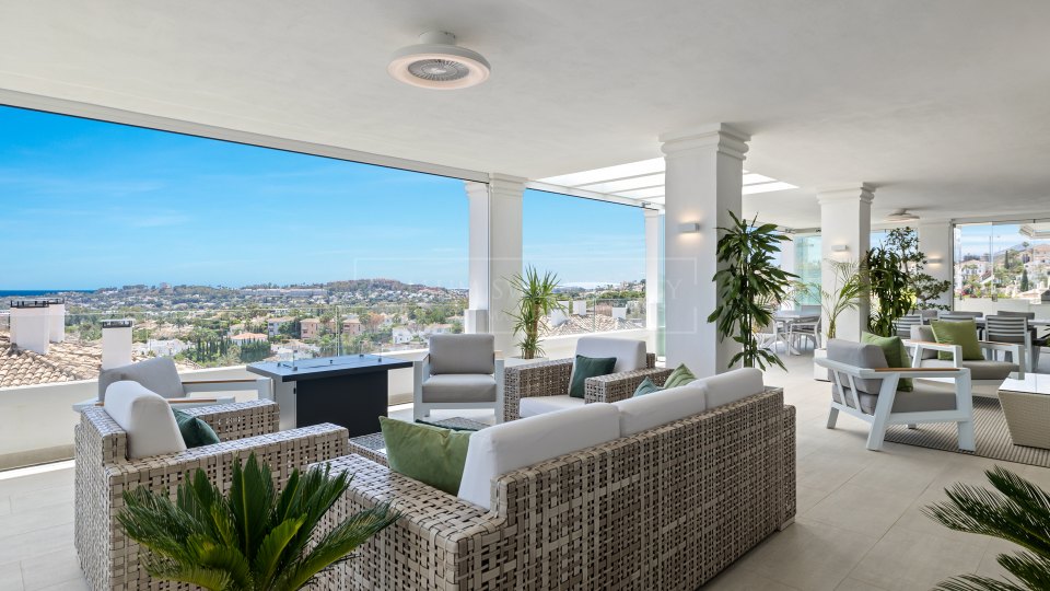 Nueva Andalucia, Apartamento de lujo con vistas panorámicas al mar