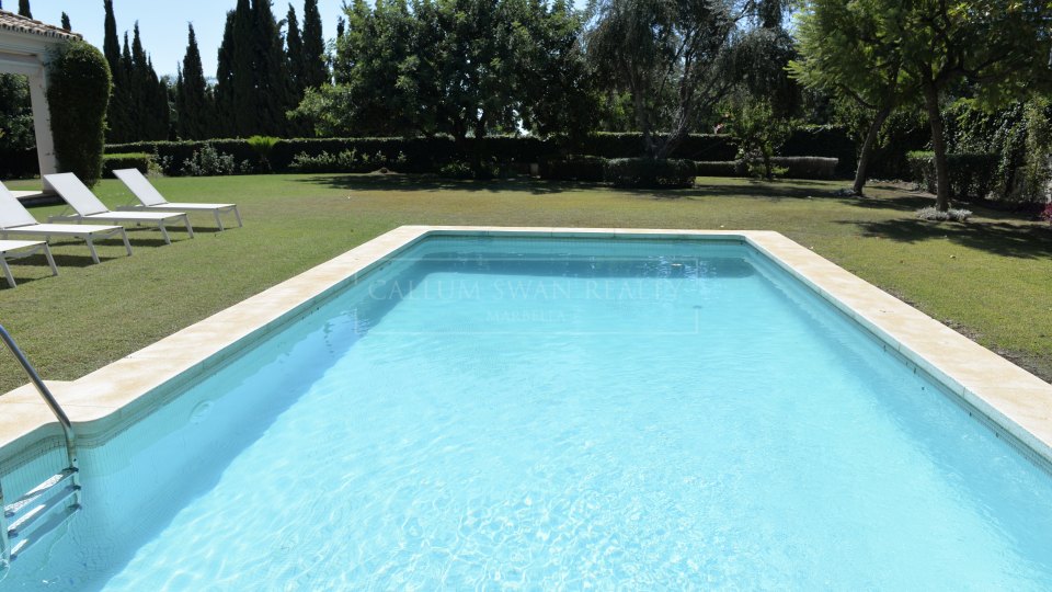Marbella Golden Mile, Modern family home in Altos de Puente Romano