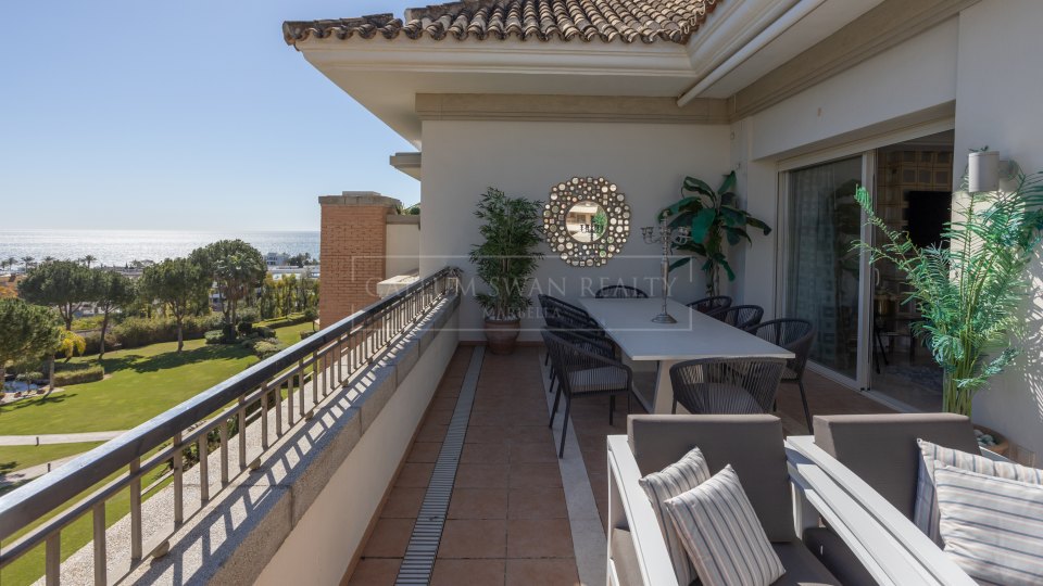 Marbella Golden Mile, Exquisite Property in La Trinidad: Luxury and Comfort in Marbella