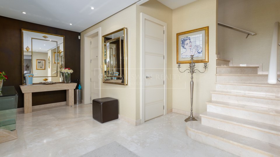 Marbella Golden Mile, Exquisite Property in La Trinidad: Luxury and Comfort in Marbella
