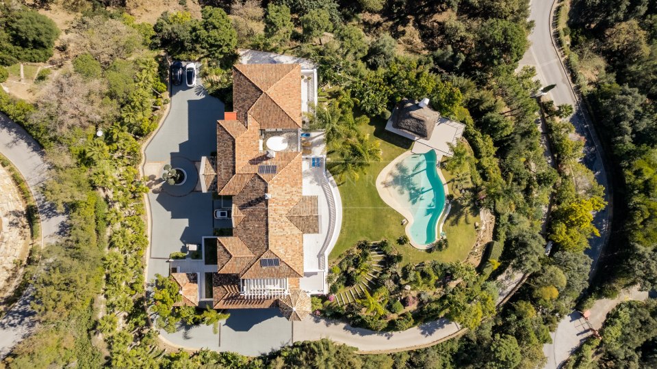 Benahavis, Elegante Villa en La Zagaleta con preciosas vistas al mar