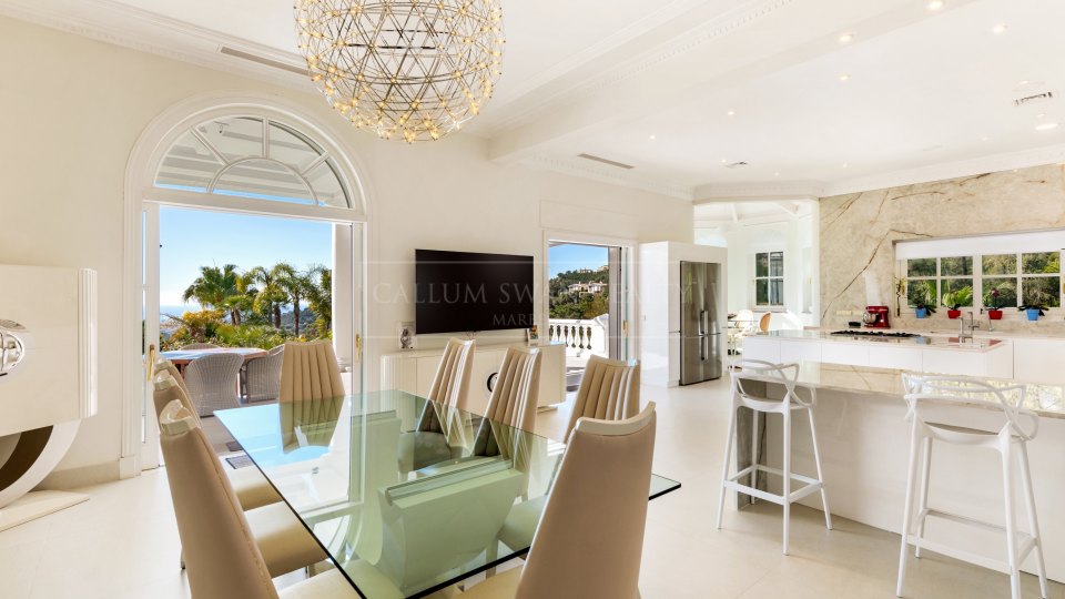 Benahavis, Elegante Villa en La Zagaleta con preciosas vistas al mar