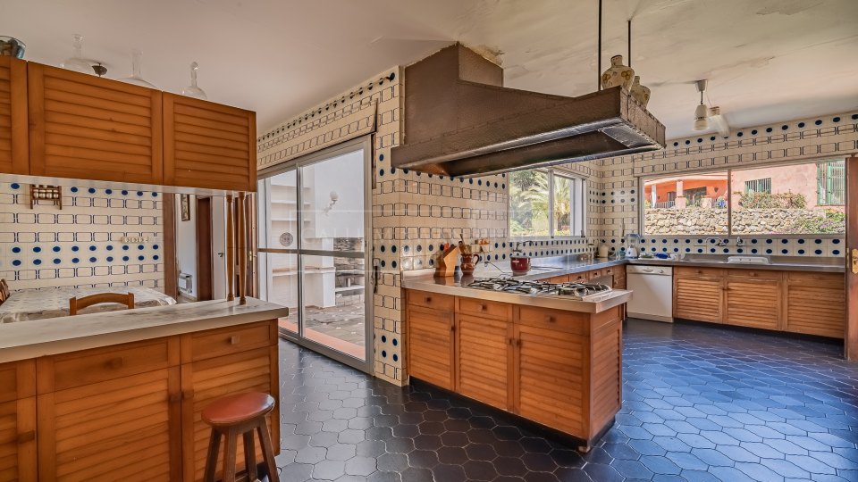 Marbella, El Mirador Marbella, villa avec un grand terrain à vendre