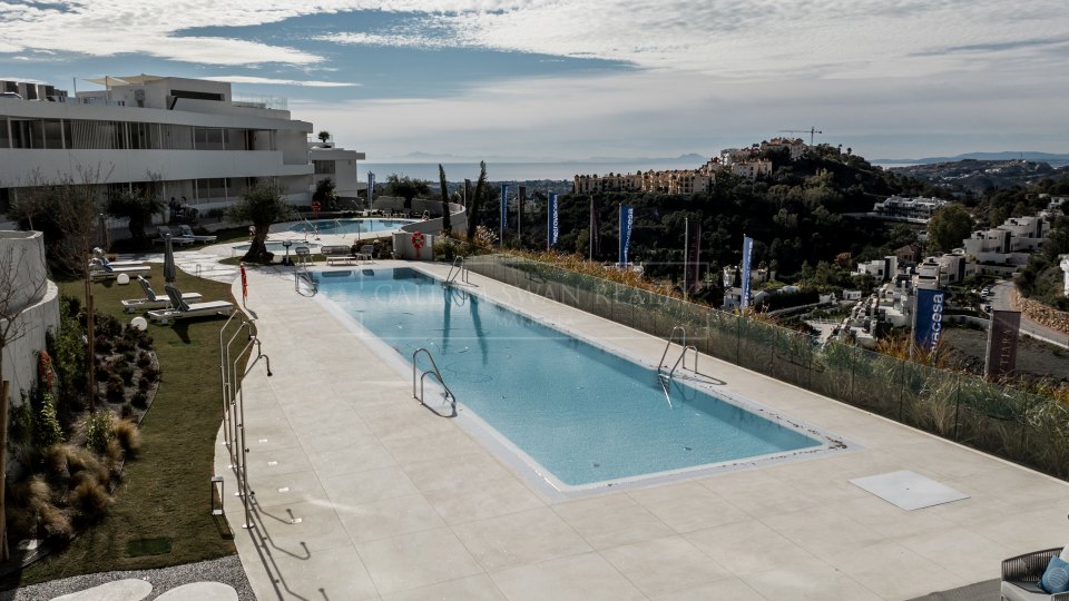 Benahavis, Brand new luxury apartment with panoramic views in La Quinta