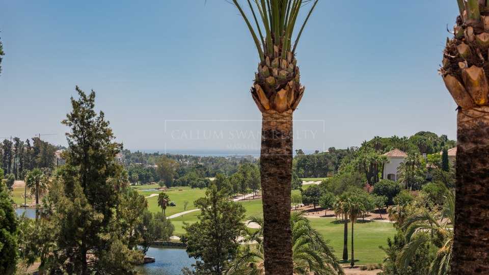 Nueva Andalucia, Superbe penthouse duplex à vendre à Las Alamandas