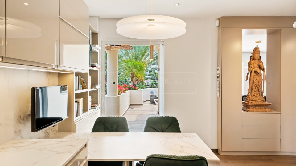 Nueva Andalucia, Superbe penthouse duplex à vendre à Las Alamandas