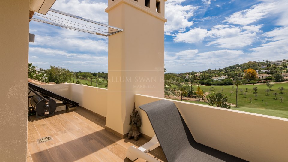 Nueva Andalucia, Superbe penthouse duplex à vendre à Las Alamandas