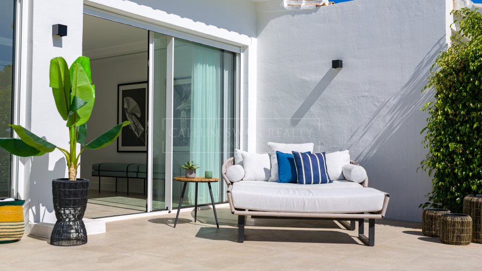 Nueva Andalucia, Bungalow de luxe élégant à Nueva Andalucía de plain-pied