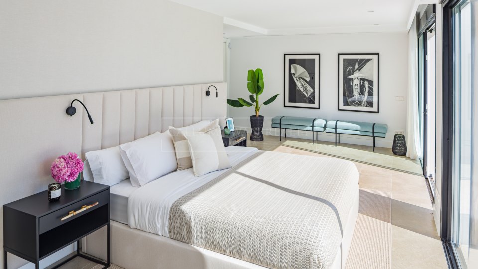 Nueva Andalucia, Bungalow de luxe élégant à Nueva Andalucía de plain-pied