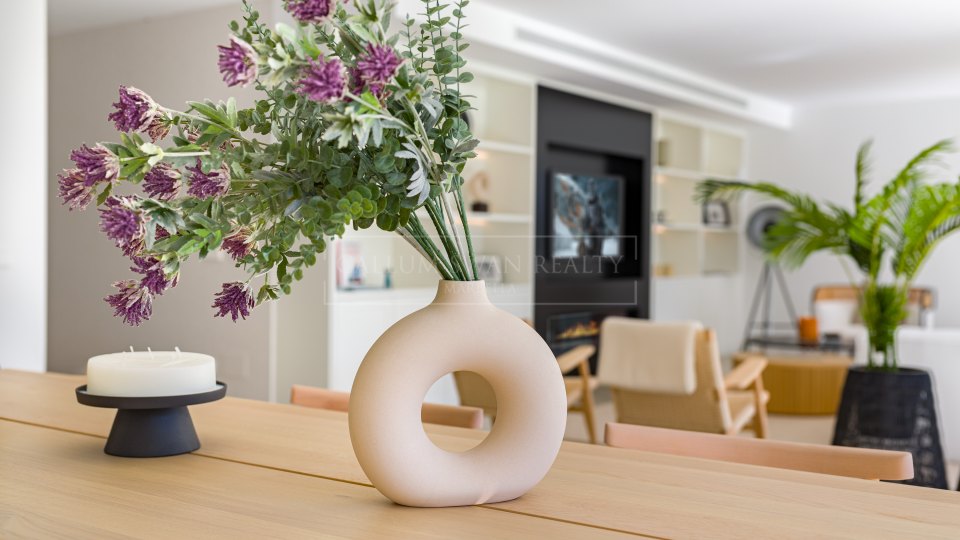Nueva Andalucia, Bungalow de luxe élégant à Nueva Andalucía de plain-pied