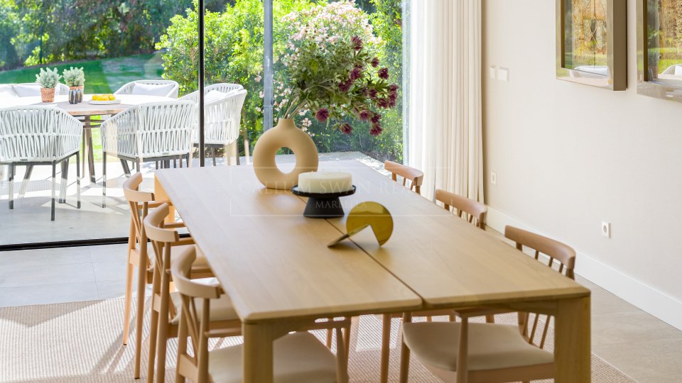 Nueva Andalucia, Bungalow de luxe élégant à Nueva Andalucía de plain-pied