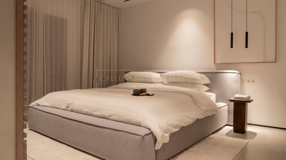 Estepona, Ático dúplex frente al mar con todas las comodidades a mano Estepona