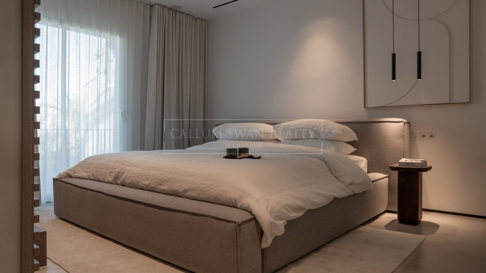 Estepona, Ático dúplex frente al mar con todas las comodidades a mano Estepona