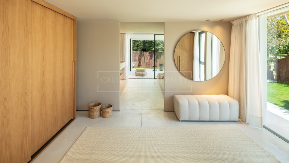 Nueva Andalucia, Golfside Villa in Marbella’s Nueva Andalucia Golf Valley