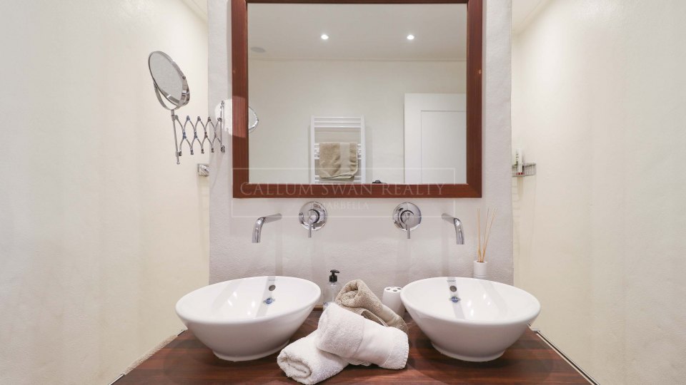 Benahavis, Encantadora Villa de una sola planta en venta en La Alqueria, Benahavis