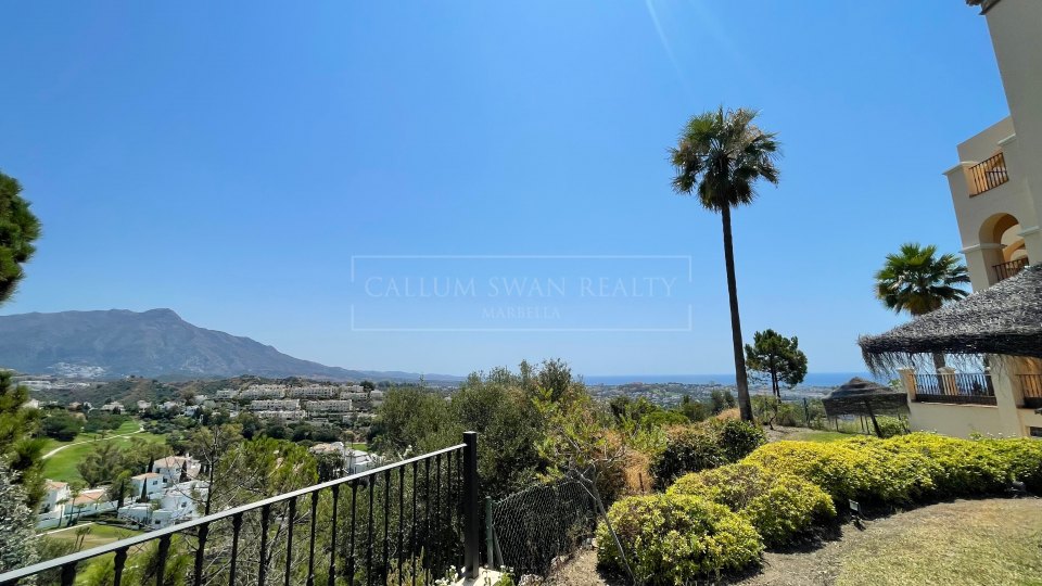 Benahavis, Charmant appartement de deux chambres à vendre à La Quinta, Benahavis