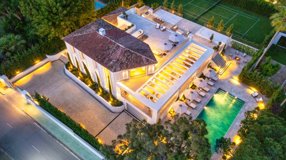 Marbella Golden Mile, A brand new contemporary home in Rocío de Nagüeles