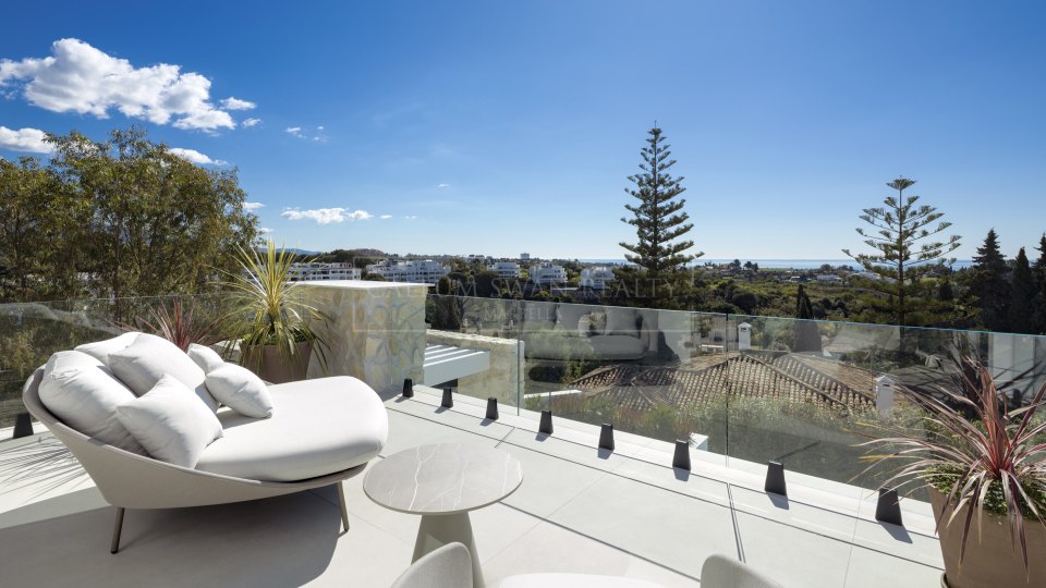 Benahavis, Villa de lujo en exclusiva urbanización cerrada en La Quinta, Benahavís