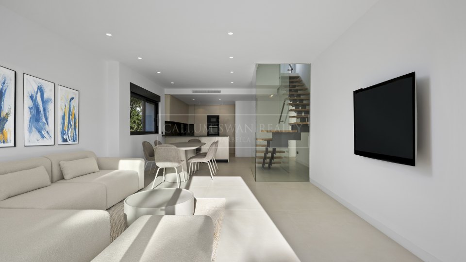 Estepona, Penthouse moderne avec vue sur la mer à El Paraiso, Estepona